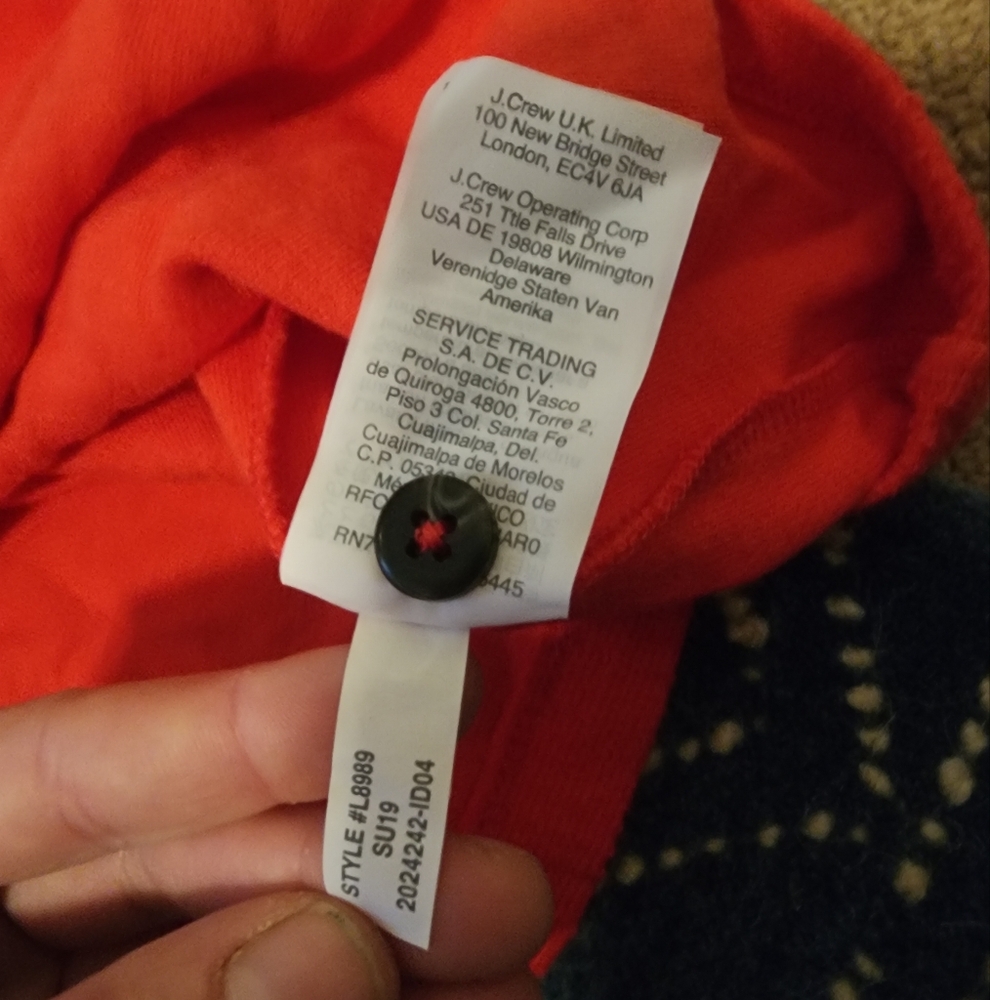 Madewell Texture and Thread On/Off Shoulder Cropped Button Tee - Picture 13 of 14